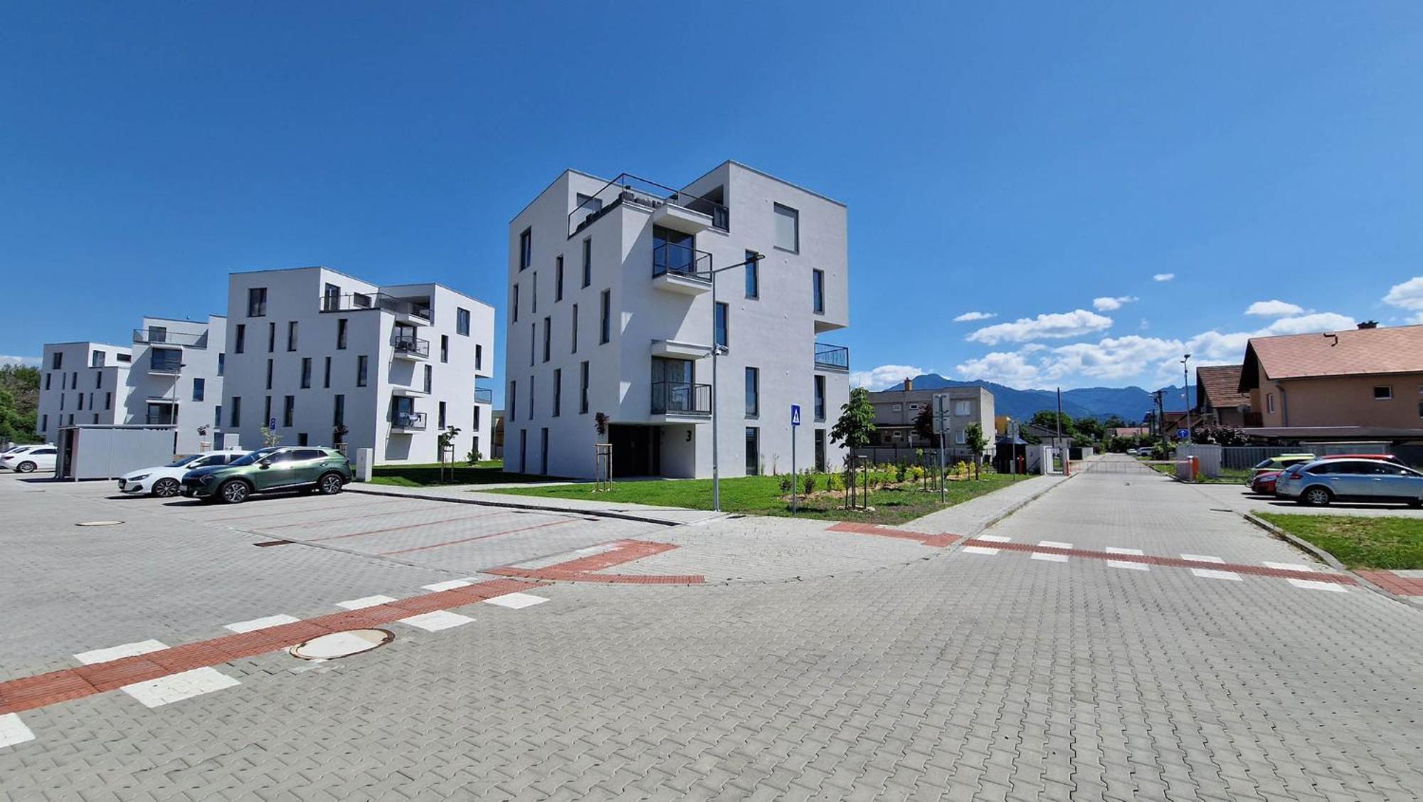 Hillshome - 84M2 Moderny Byt S Terasou Aj Saunou Liptovský Mikuláš Eksteriør bilde